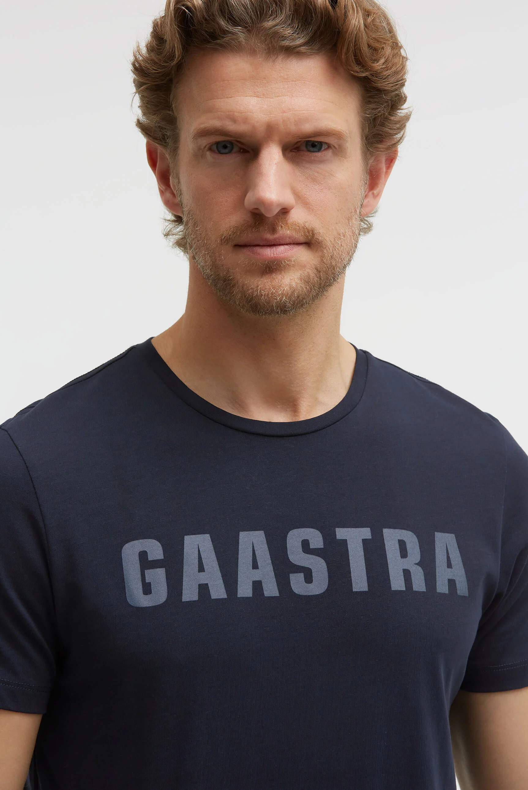 Basic T-Shirt Rundhals mit GAASTRA Logo blue navy - Image 4