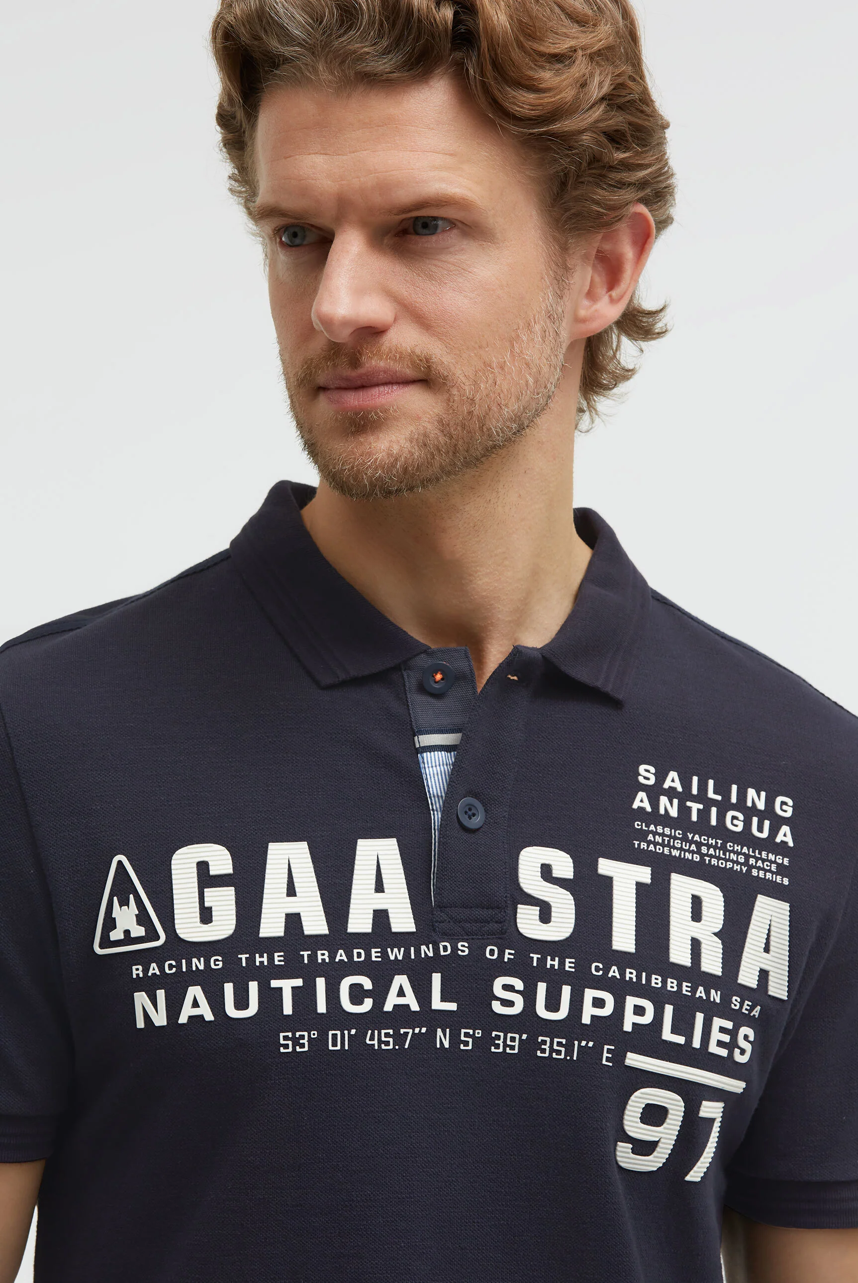 Poloshirt aus Pikee Slub mit Rubber Artwork blue navy - Image 4