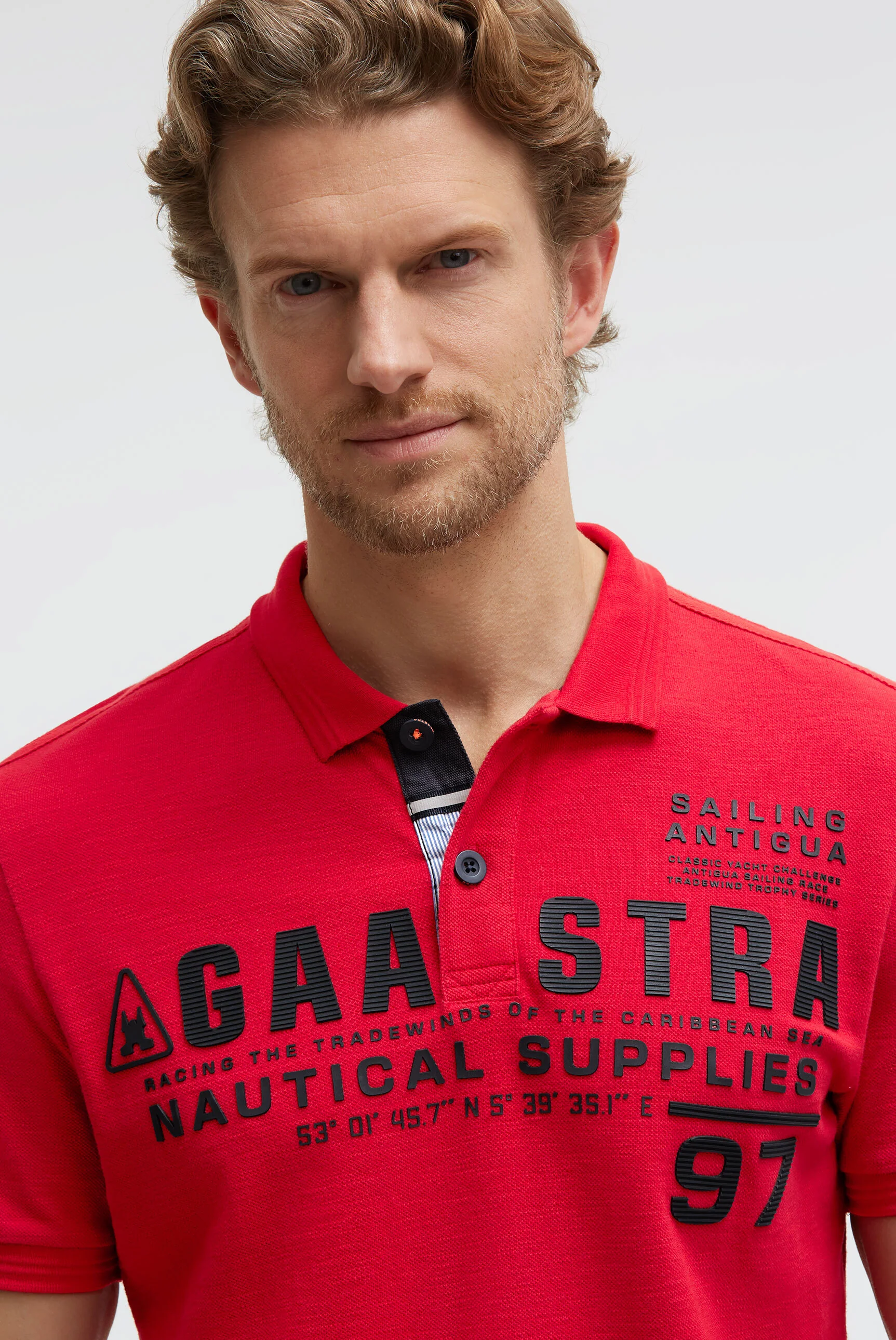 Poloshirt aus Pikee Slub mit Rubber Artwork core red - Image 4