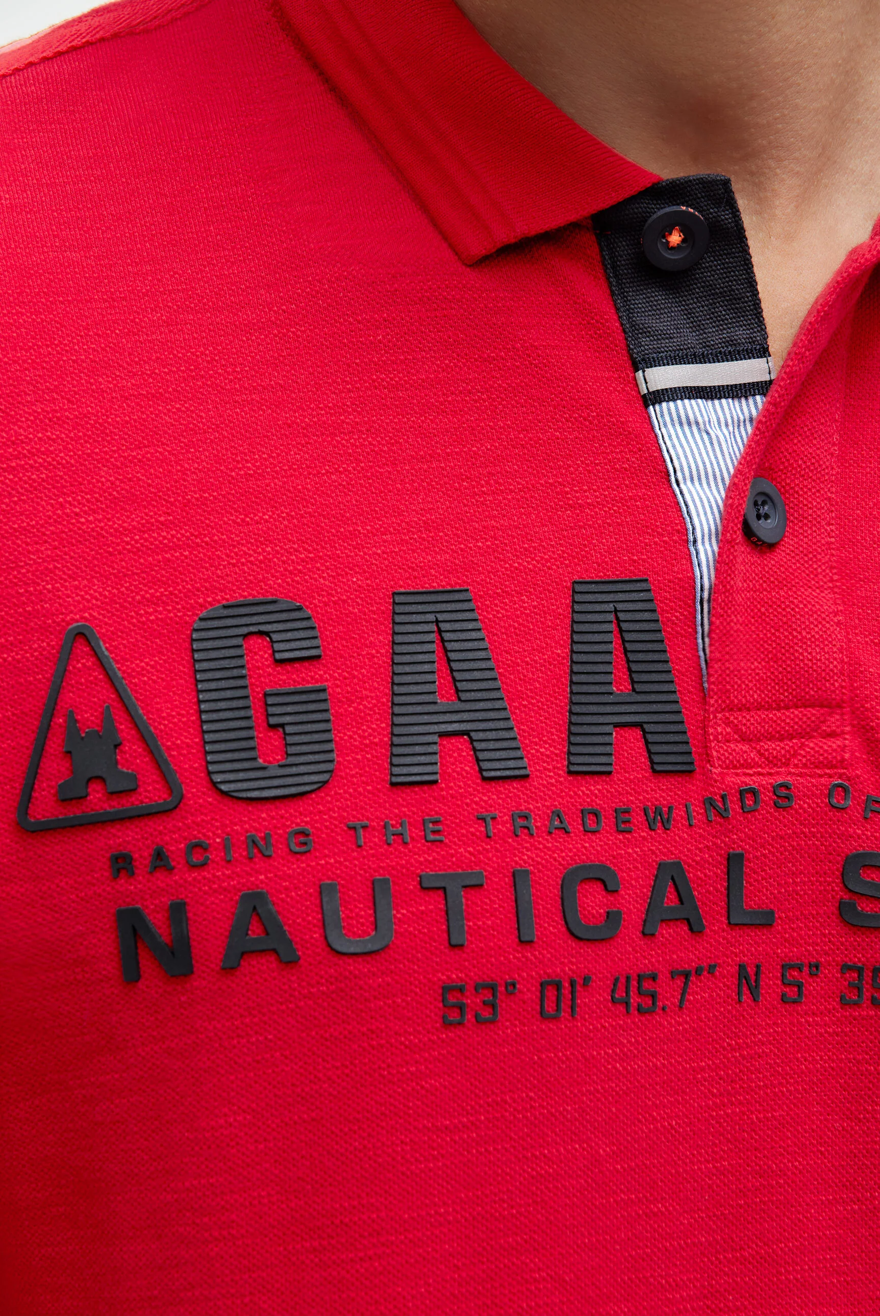 Poloshirt aus Pikee Slub mit Rubber Artwork core red - Image 6