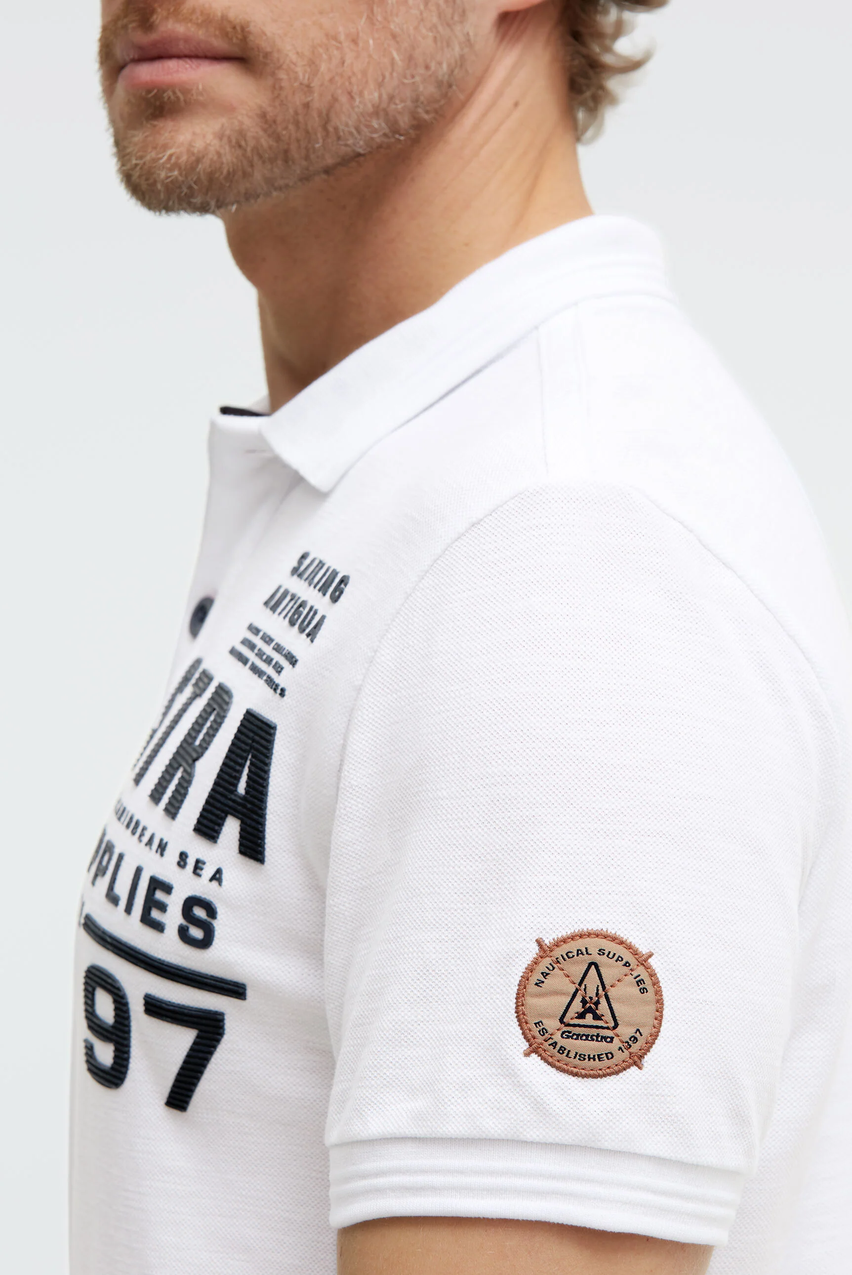 Poloshirt aus Pikee Slub mit Rubber Artwork opticwhite - Image 7
