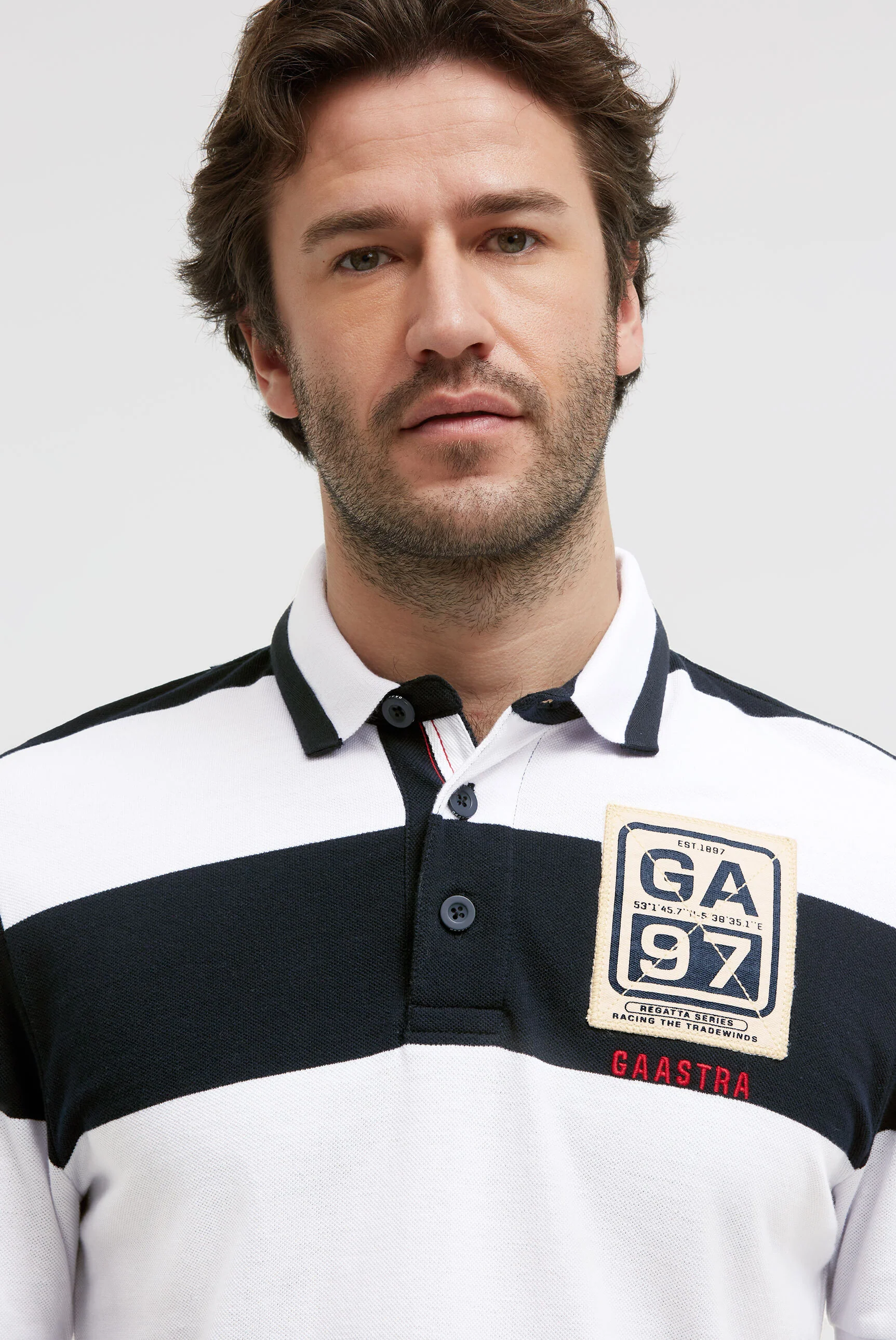 Poloshirt Kurzarm mit Blockstreifen und Patches opticwhite - Image 4