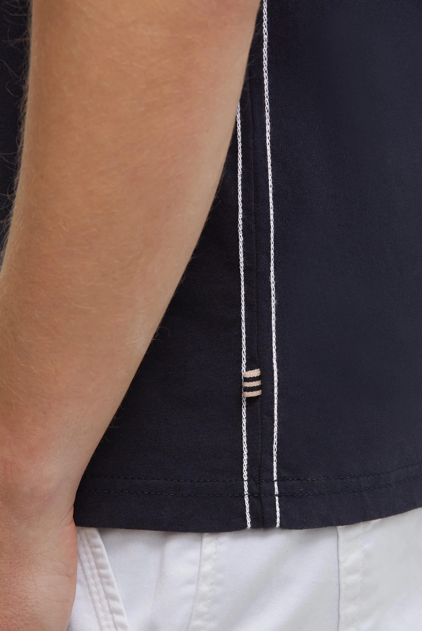 T-Shirt Rundhals mit Canvas-Applikationen blue navy - Image 7