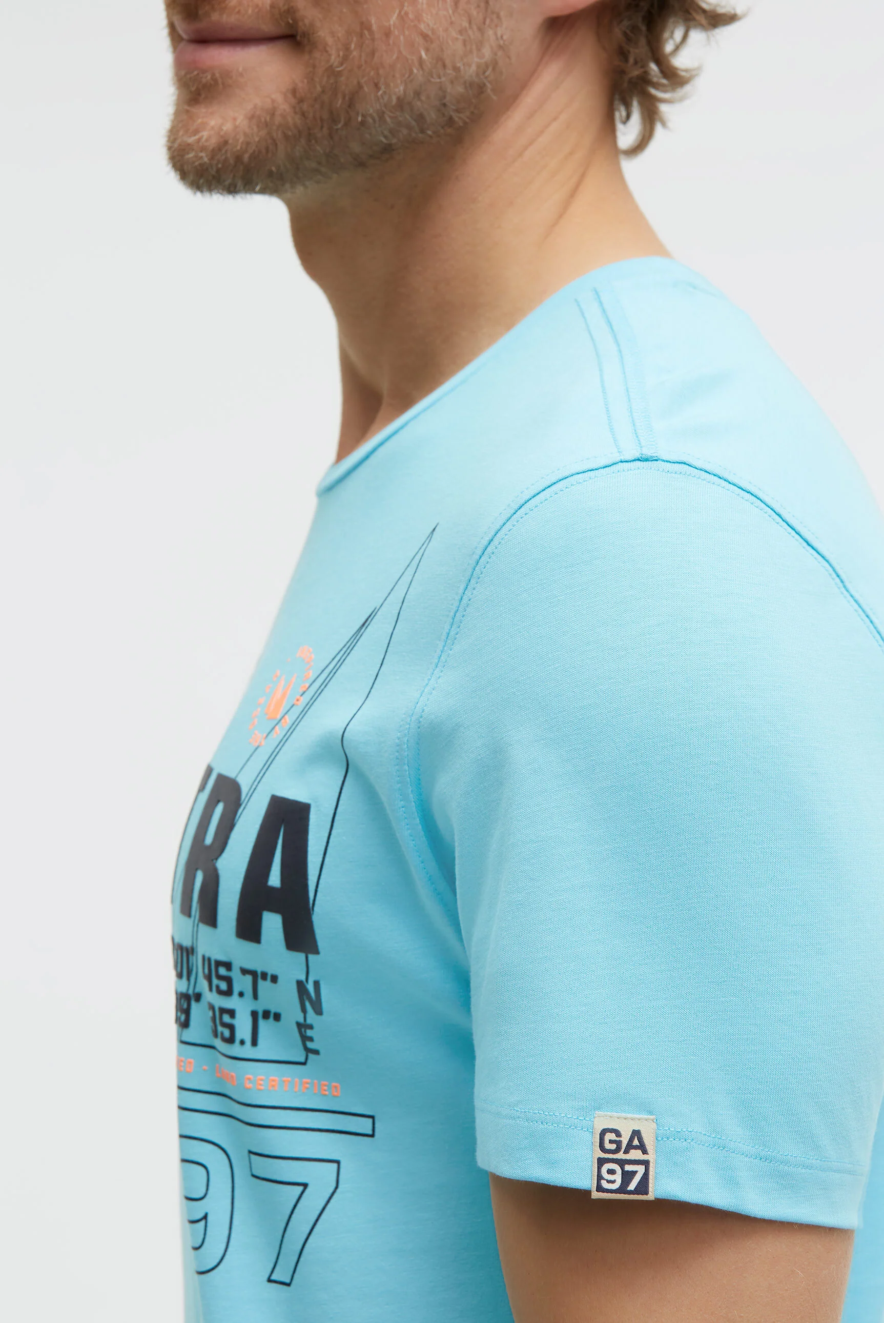 T-Shirt Rundhals mit Rubber Logo Artwork aquarius - Image 6